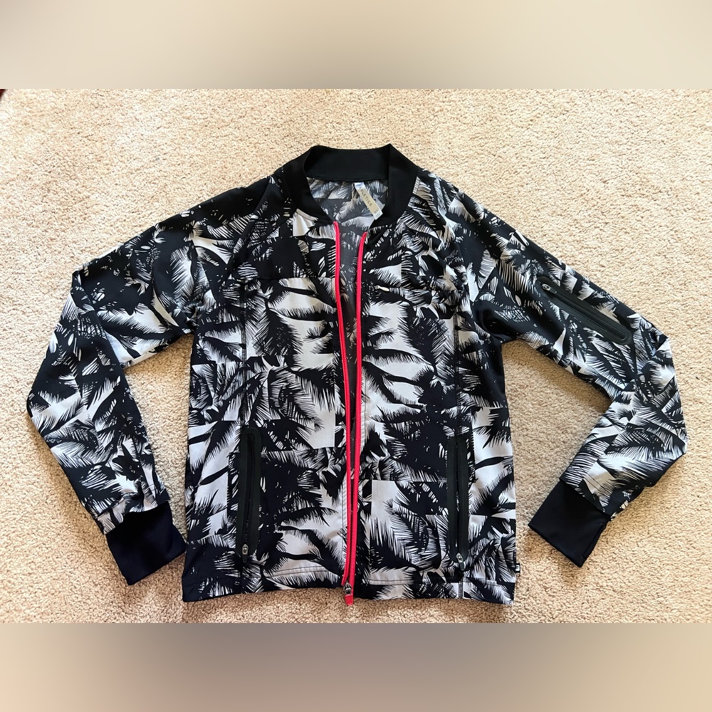 Fabletics Diana Bomber Jacket Malibu Palm Tree Full Zip Womens (XS)